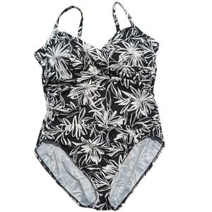 croft & barrow Black and White Floral Ruched One-Piece Swimsuit